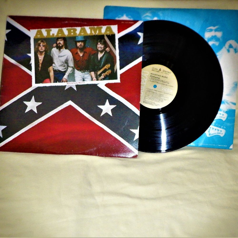 *** ALABAMA *** Mountain Music ~ Vintage